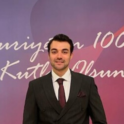 Tayfun ÖZLOK